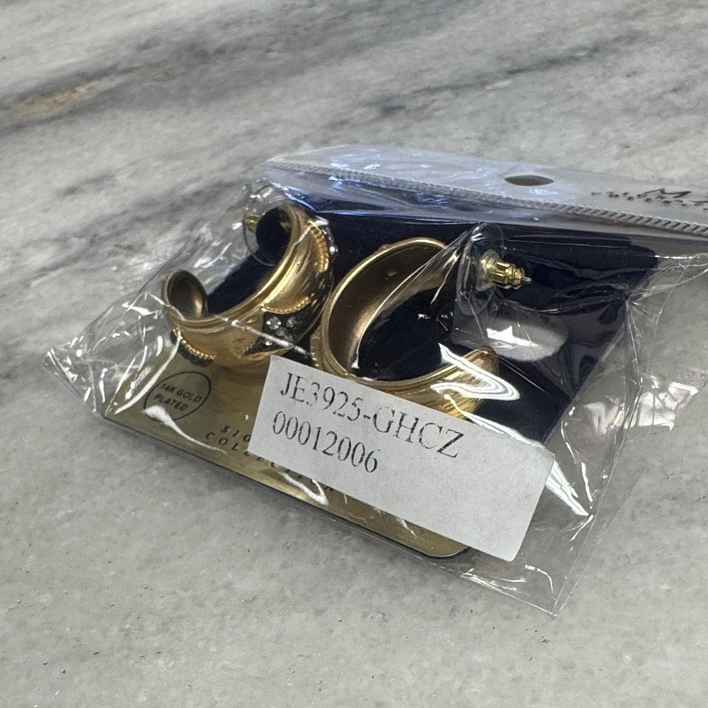 MX Signature Collection Gold Hoop Earrings NWT